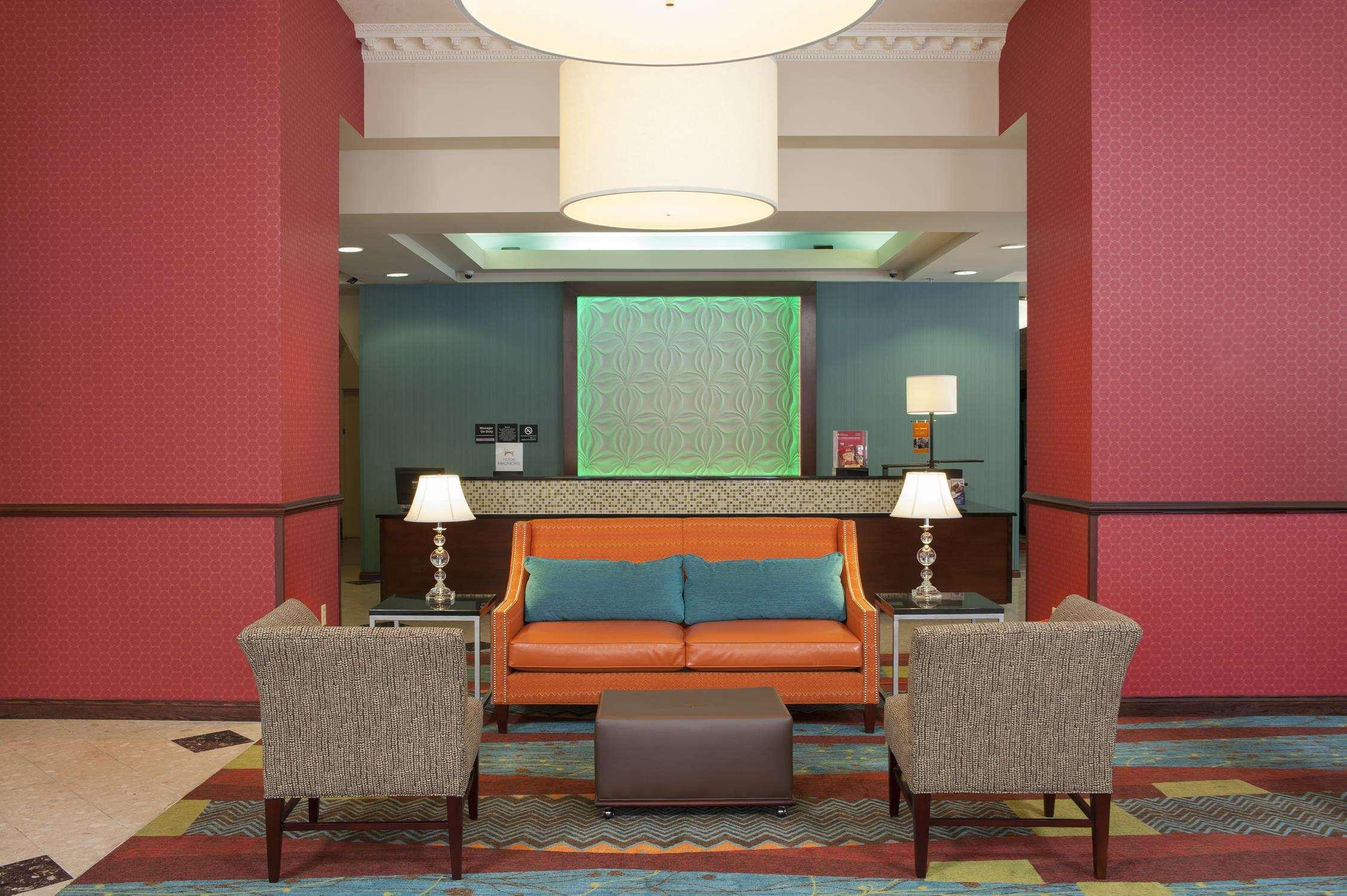 Hampton Inn Indianapolis Downtown Across From Circle Centre Interior photo